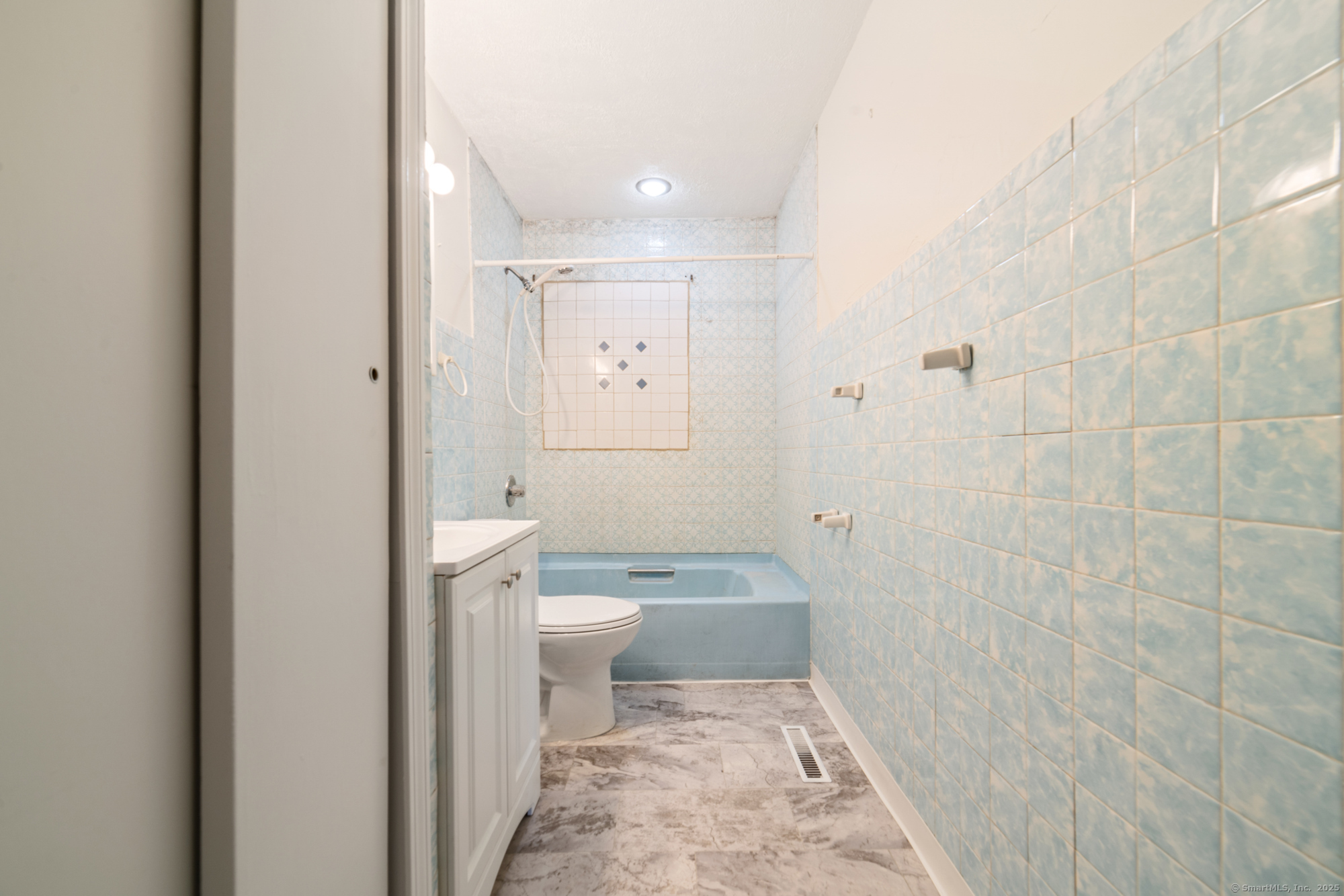 4 Belleview Terrace, Ansonia, Connecticut image 24