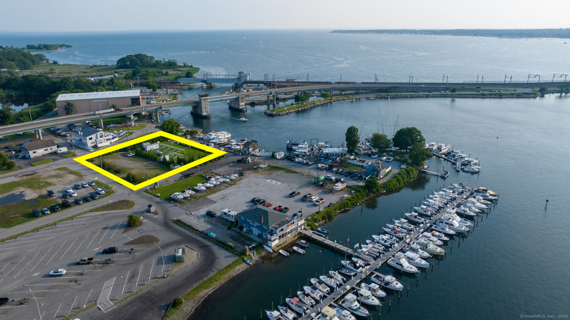 377 Mago Point Way #2, Waterford, Connecticut image 37