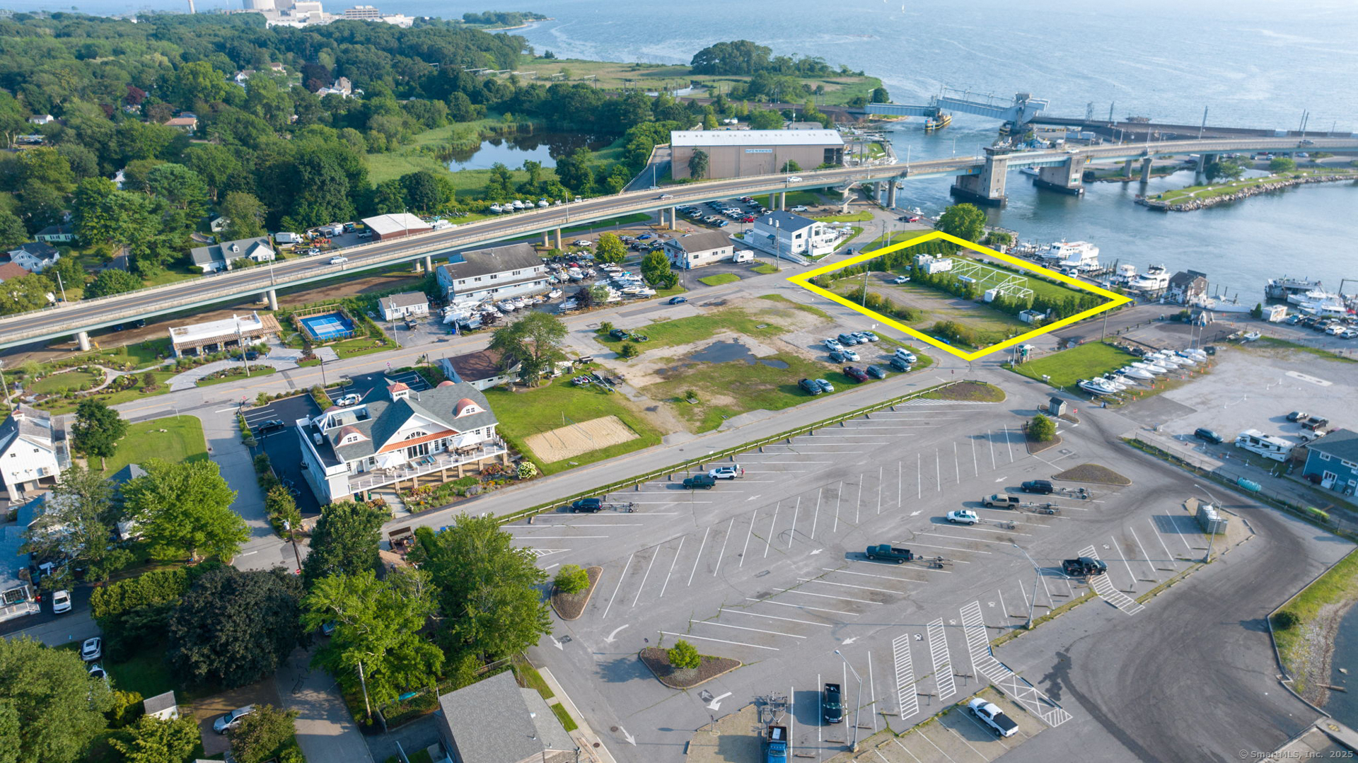 377 Mago Point Way #2, Waterford, Connecticut image 31
