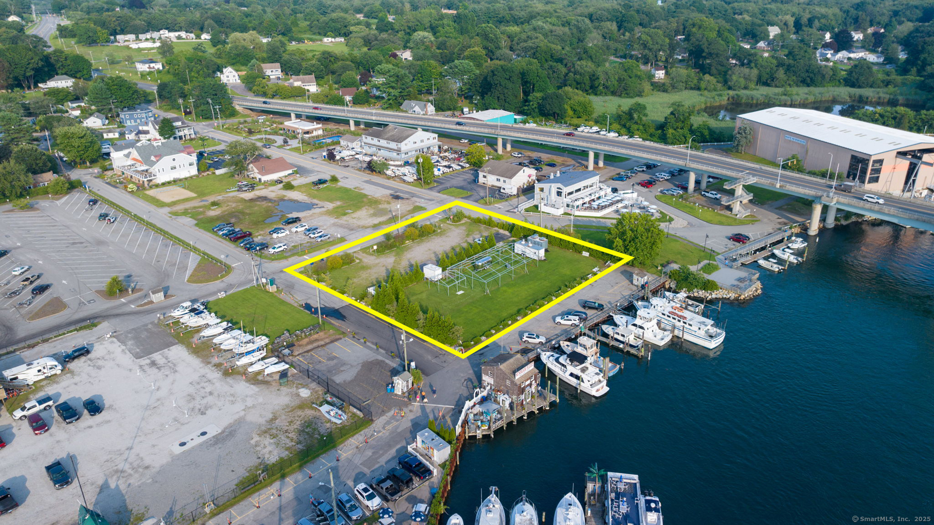 377 Mago Point Way #2, Waterford, Connecticut image 5