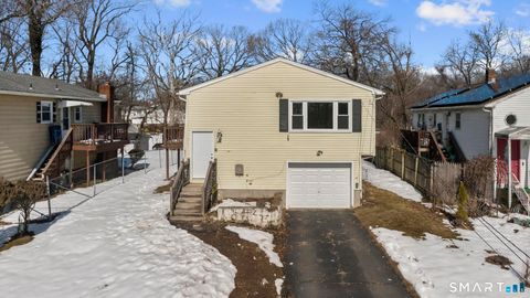 229 Homeside Avenue West Haven CT 06516