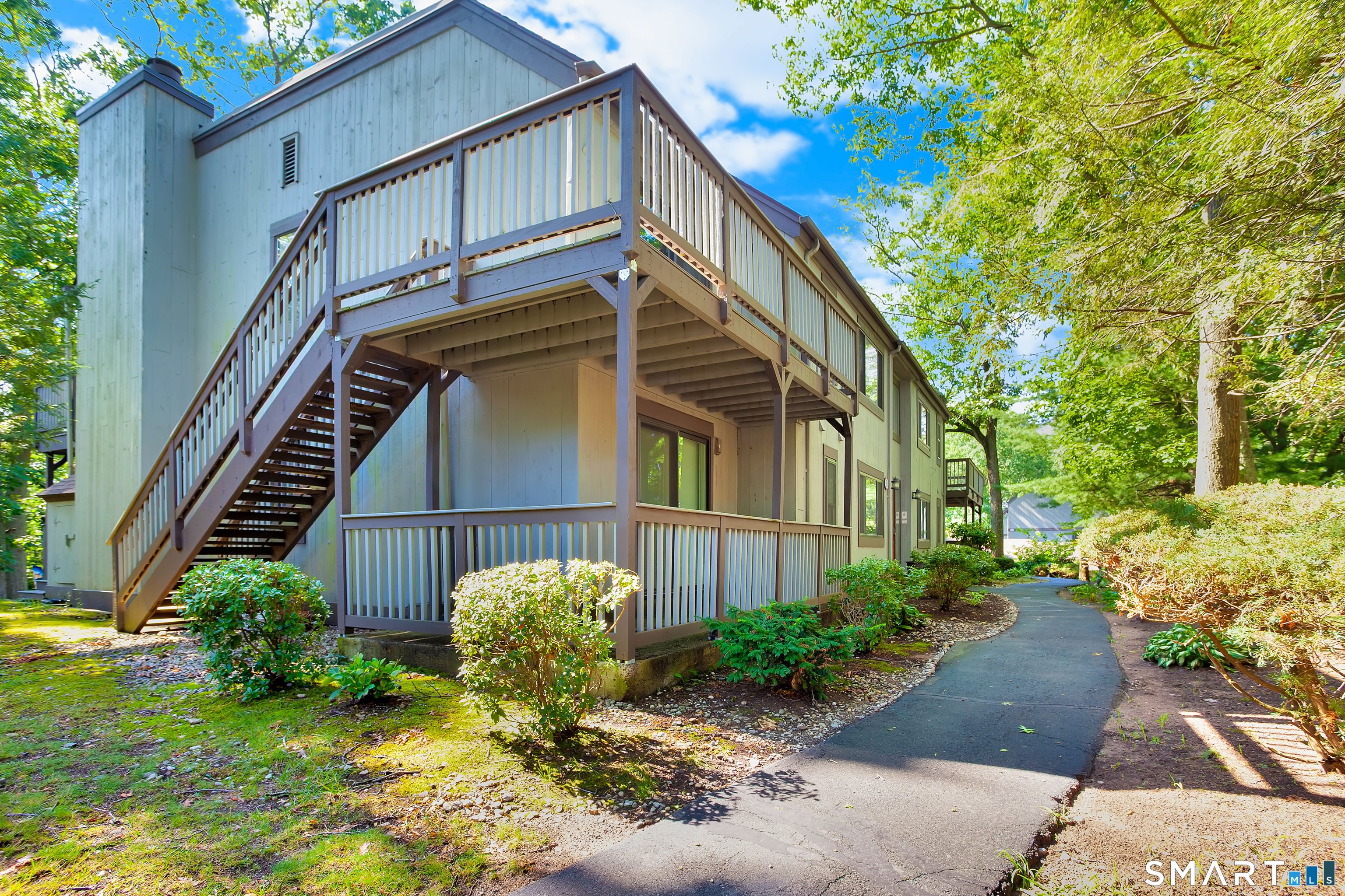 31 Harbour Village C