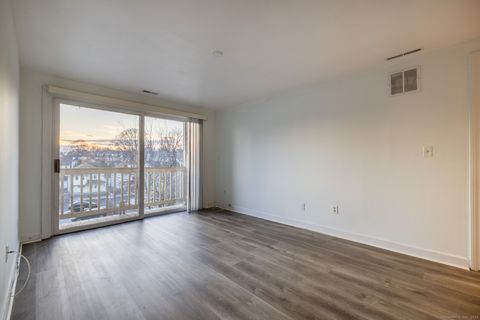 Photo of 980 Lindley Street #304F, Bridgeport, CT 06606 (MLS # 24173475)