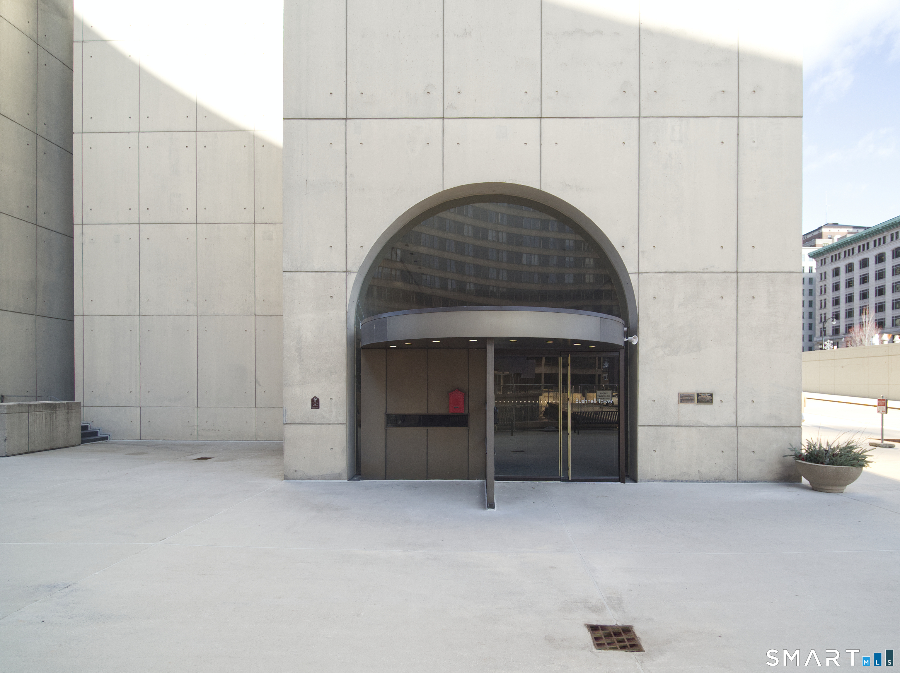 1 Gold Street APT 3F