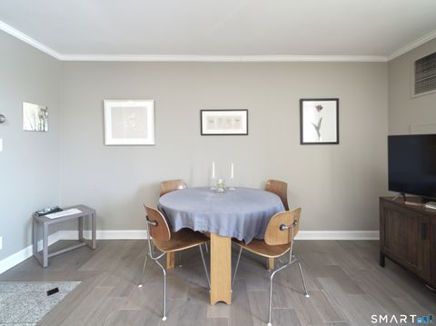 Tiny photo for 1 Gold Street #APT 3F, Hartford, CT 06103 (MLS # 24153236)