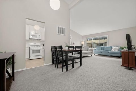 Tiny photo for 48 Olcott Way #48, Ridgefield, CT 06877 (MLS # 24155497)