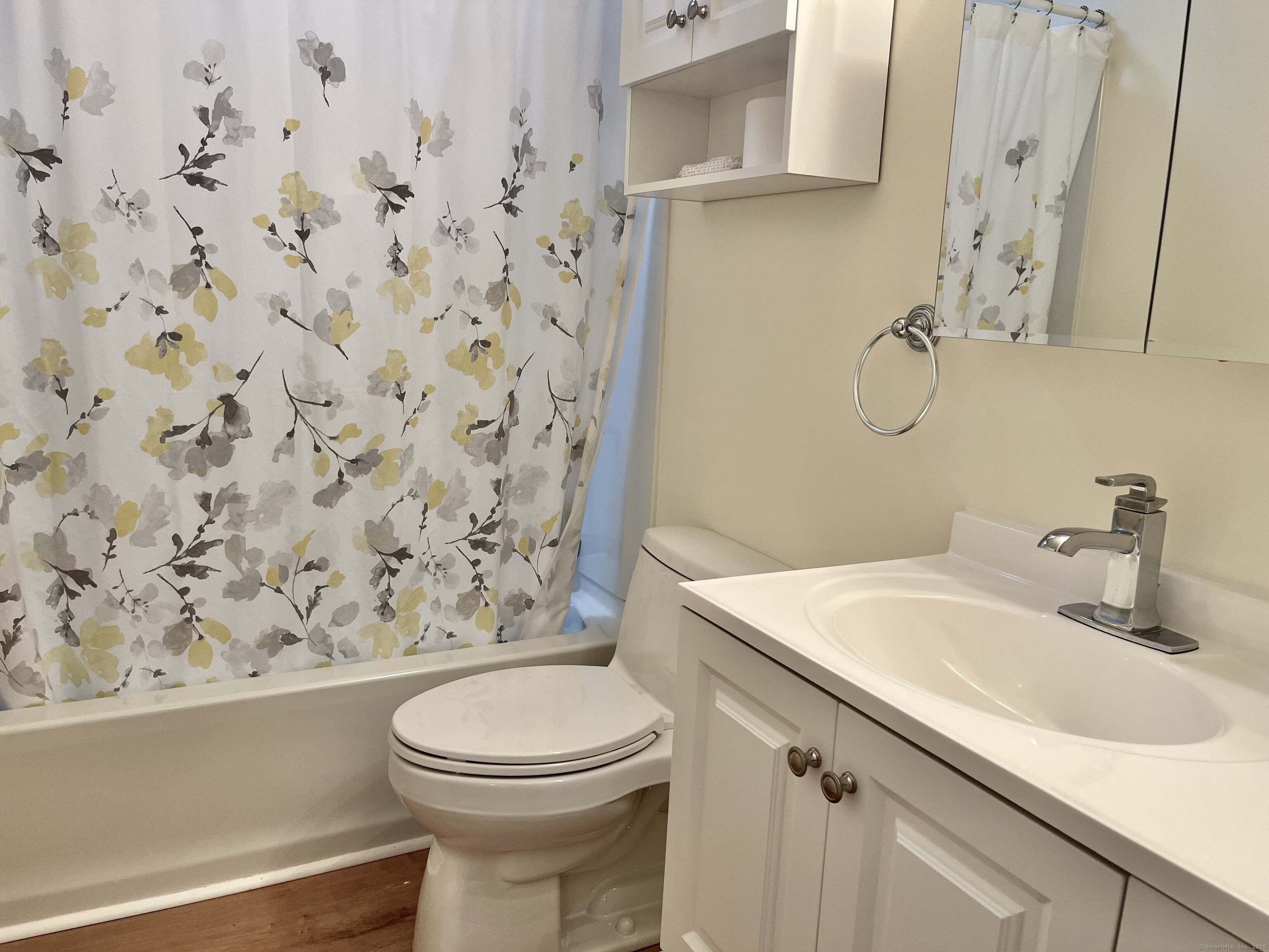 3 Carolina Drive, Montville, Connecticut image 5