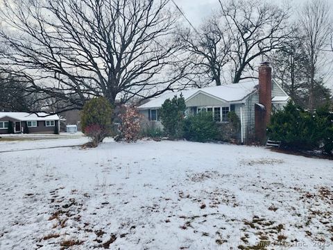 Photo of 7 Blue Meadow Road, Bristol, CT 06010 (MLS # 24143727)