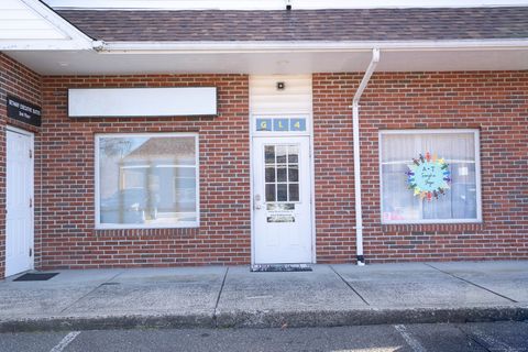 Tiny photo for 696 Amity Road #18 total, Bethany, CT 06524 (MLS # 24165251)