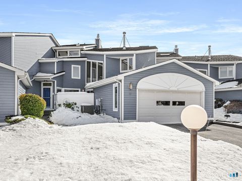 Tiny photo for 8 Oyster Landing Road #8, Milford, CT 06460 (MLS # 24155983)