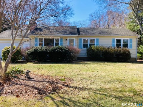 Photo of 16 Farview Avenue, Old Saybrook, CT 06475 (MLS # 24163045)