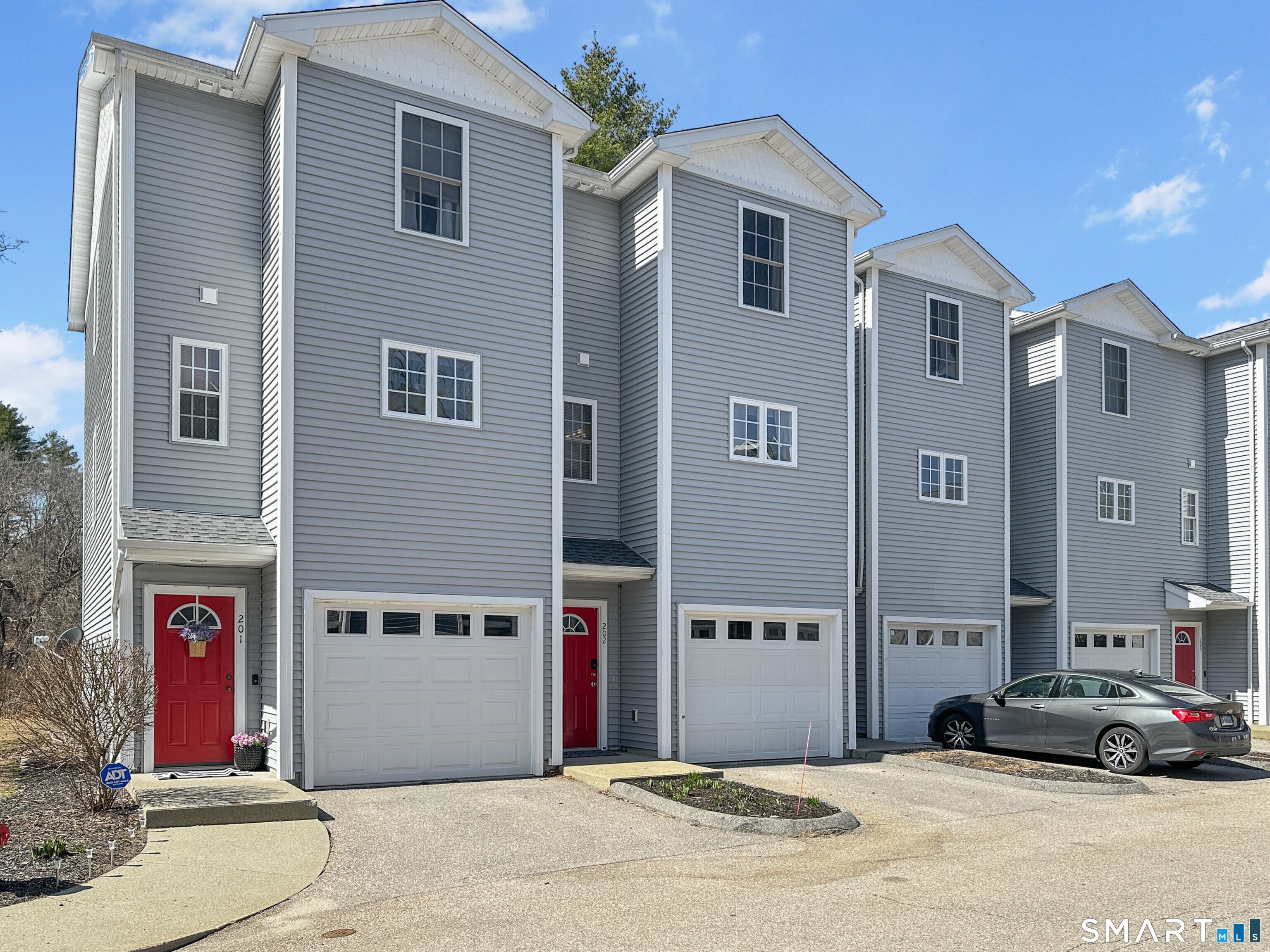 61 South Main Street 202