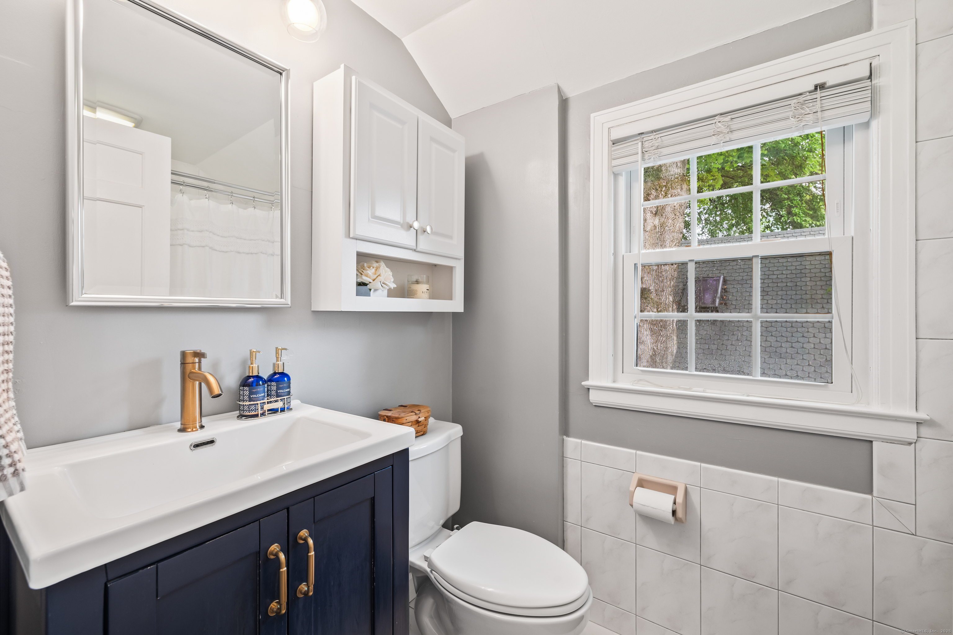 West Hartford, Connecticut 06119, United States, 3 Bedrooms Bedrooms, ,2 BathroomsBathrooms,Residential,Active,168707