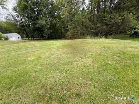 Photo of 5 Bungay Terrace, Seymour, CT 06483 (MLS # 24174675)