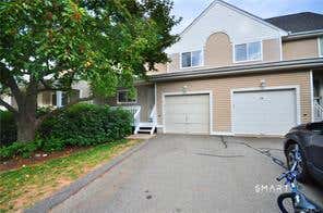 Photo of 9 Florence Way #9, Farmington, CT 06032 (MLS # 24188493)
