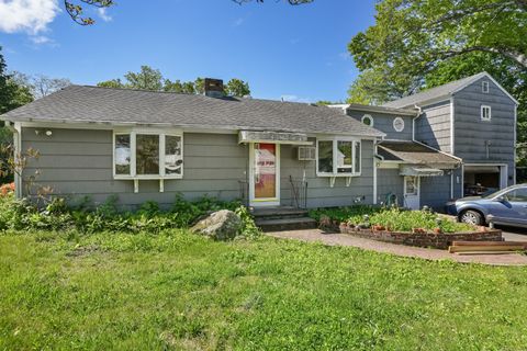 MLS: 24096282