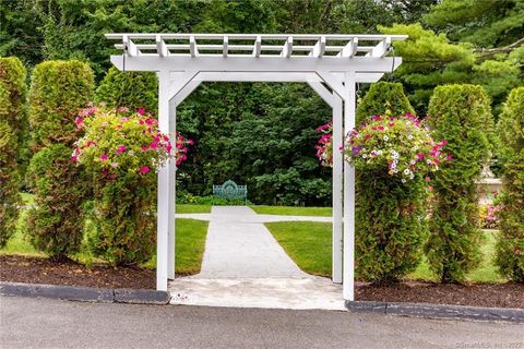 Tiny photo for 271 Federal Road, Brookfield, CT 06804 (MLS # 170427075)