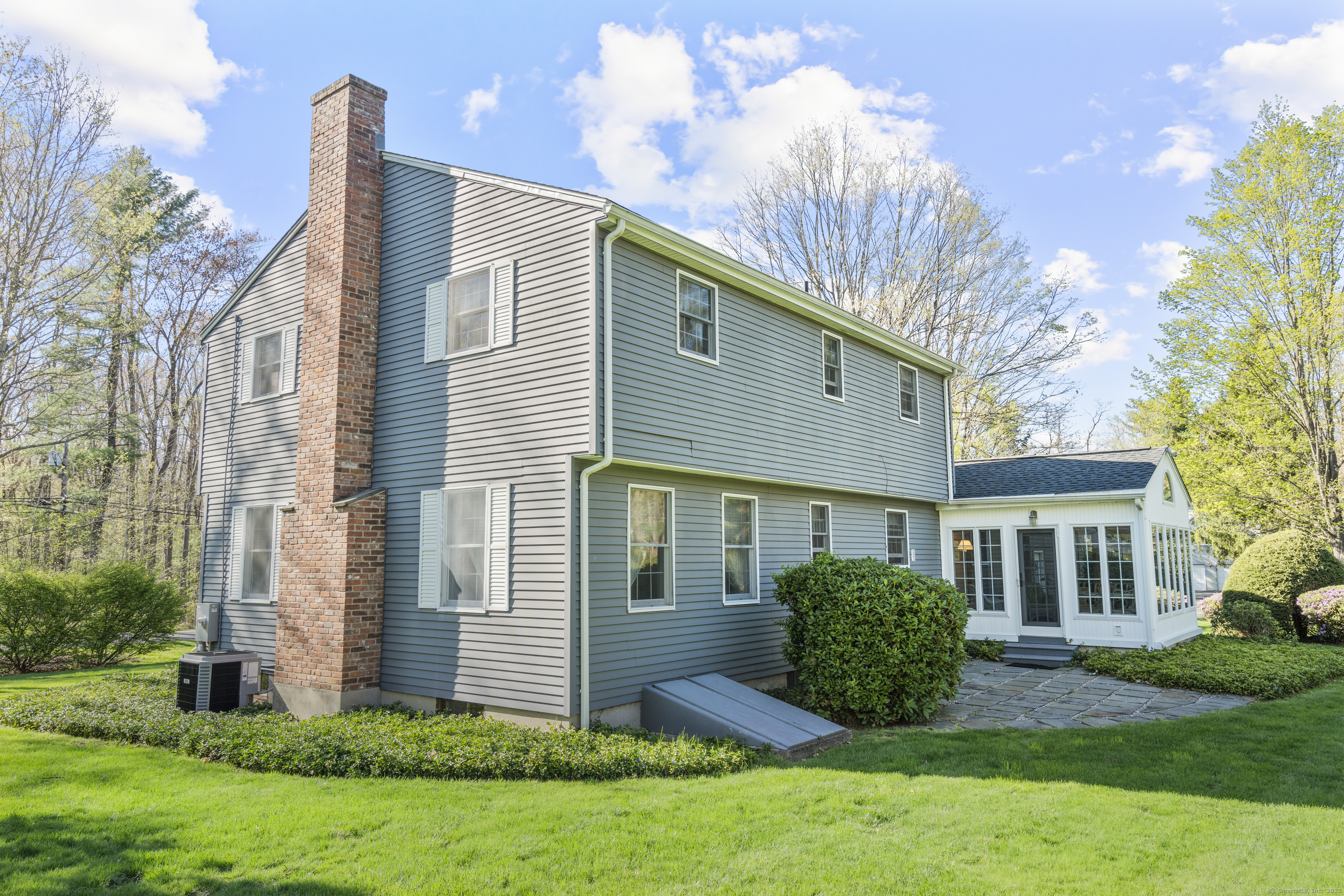 286 Old Farms Road, Simsbury, Connecticut image 5