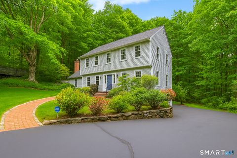 Tiny photo for 29 Hungry Hill Circle, Guilford, CT 06437 (MLS # 24173324)