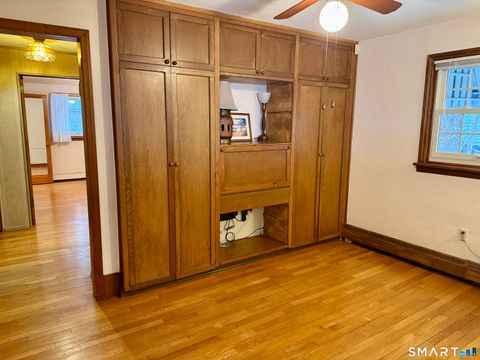 Tiny photo for 253 Kneeland Road, New Haven, CT 06512 (MLS # 24157646)