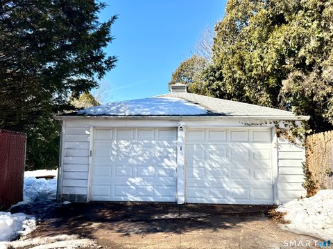 Tiny photo for 253 Kneeland Road, New Haven, CT 06512 (MLS # 24157646)