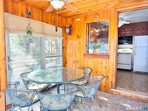 Tiny photo for 253 Kneeland Road, New Haven, CT 06512 (MLS # 24157646)