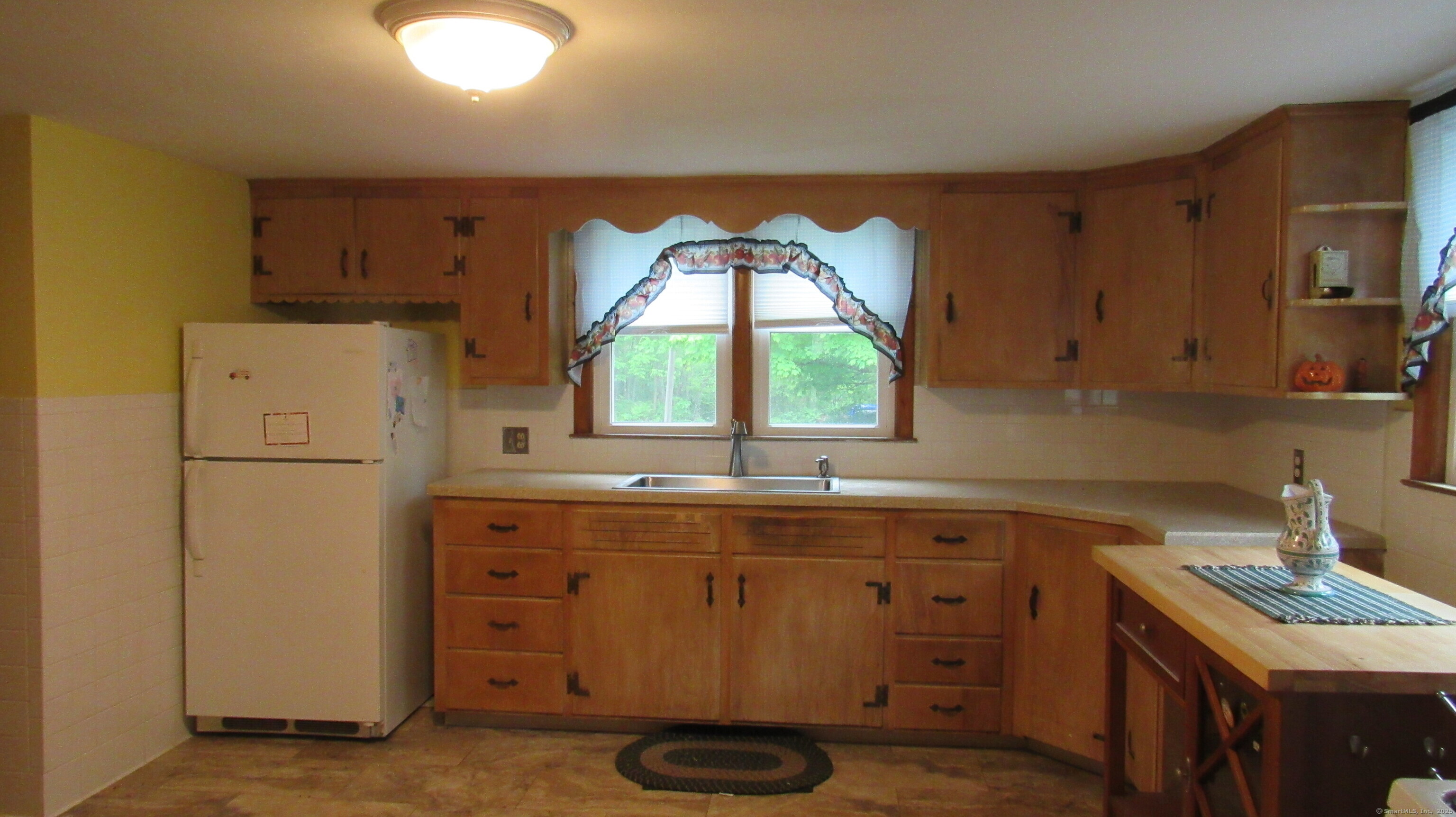2189 Torringford West Street, Torrington, Connecticut image 12