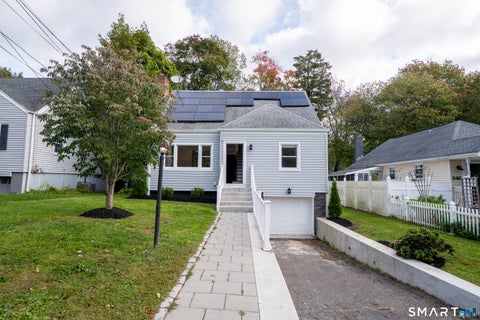 Photo of 258 Bennett Street, Fairfield, CT 06825 (MLS # 24214657)