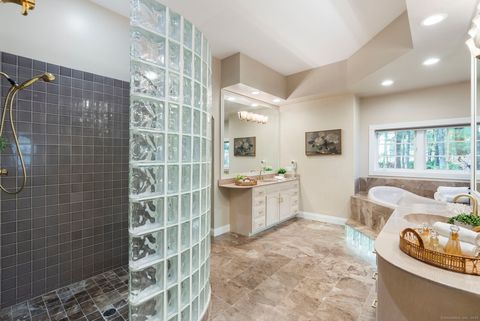 Tiny photo for 13 Chatsworth Place, Farmington, CT 06032 (MLS # 24155908)