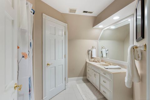 Tiny photo for 13 Chatsworth Place, Farmington, CT 06032 (MLS # 24155908)