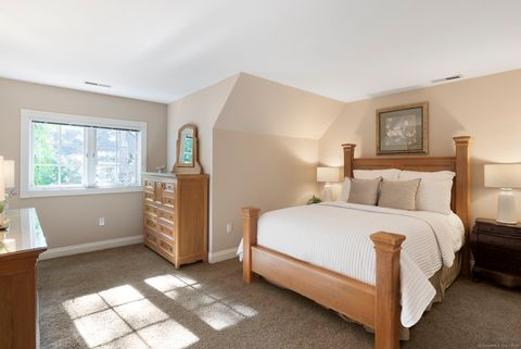 Tiny photo for 13 Chatsworth Place, Farmington, CT 06032 (MLS # 24155908)