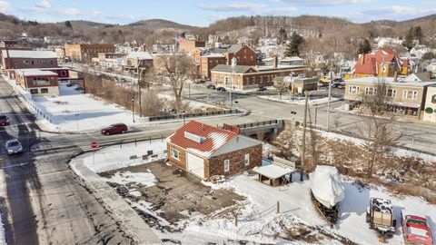 115 Willow Street Winchester CT 06098