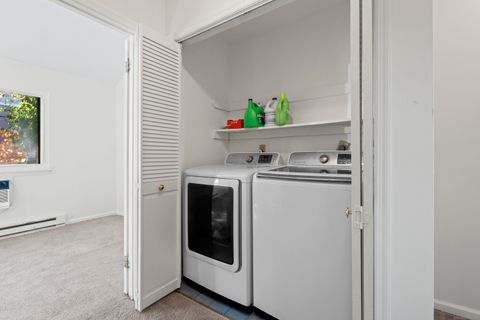 Tiny photo for 80 Lawn Avenue #APT 20, Stamford, CT 06902 (MLS # 24133284)