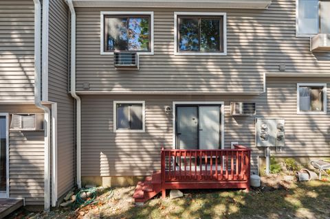 Tiny photo for 80 Lawn Avenue #APT 20, Stamford, CT 06902 (MLS # 24133284)
