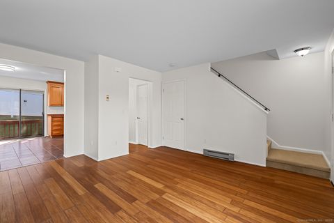 Tiny photo for 80 Lawn Avenue #APT 20, Stamford, CT 06902 (MLS # 24133284)