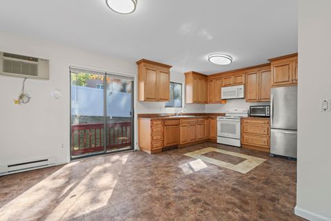 Tiny photo for 80 Lawn Avenue #APT 20, Stamford, CT 06902 (MLS # 24133284)