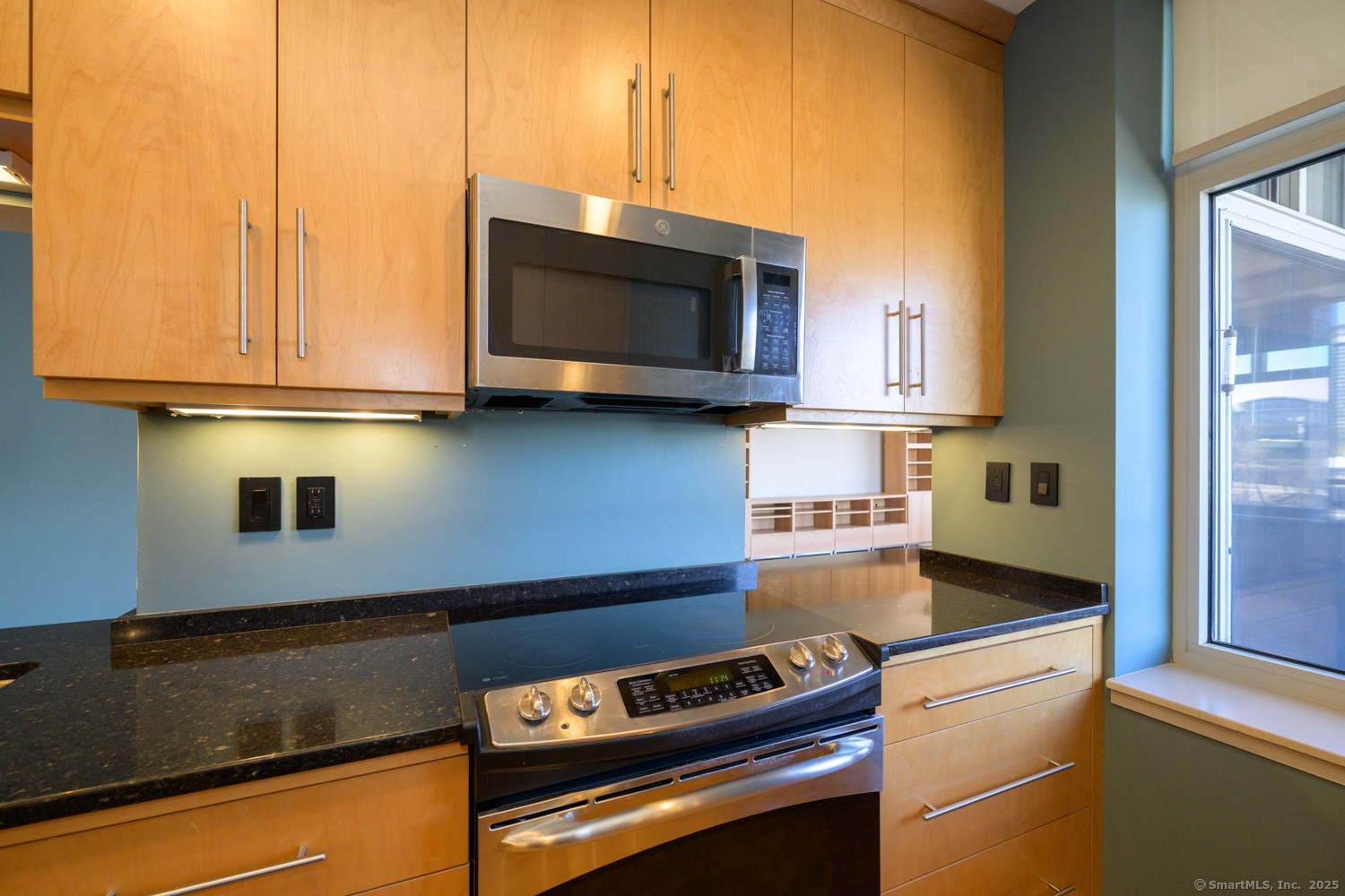 235 E River Drive #APT 205, East Hartford, Connecticut image 14