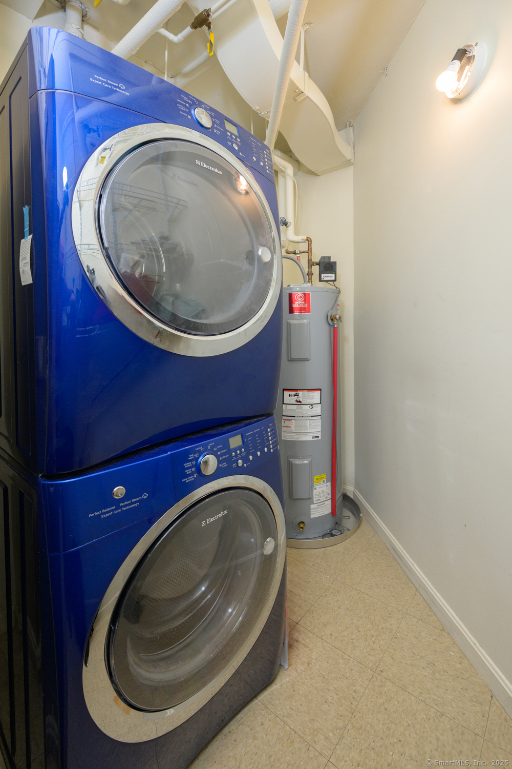 235 E River Drive #APT 205, East Hartford, Connecticut image 27