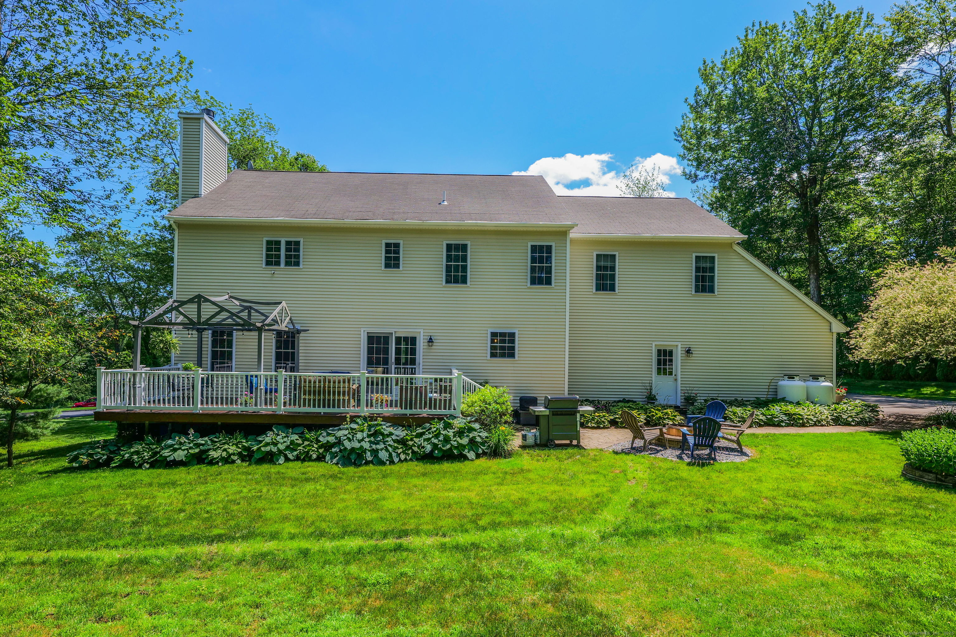 66 Warren Glen