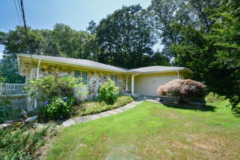 123 El Toro Drive Bristol CT 06010