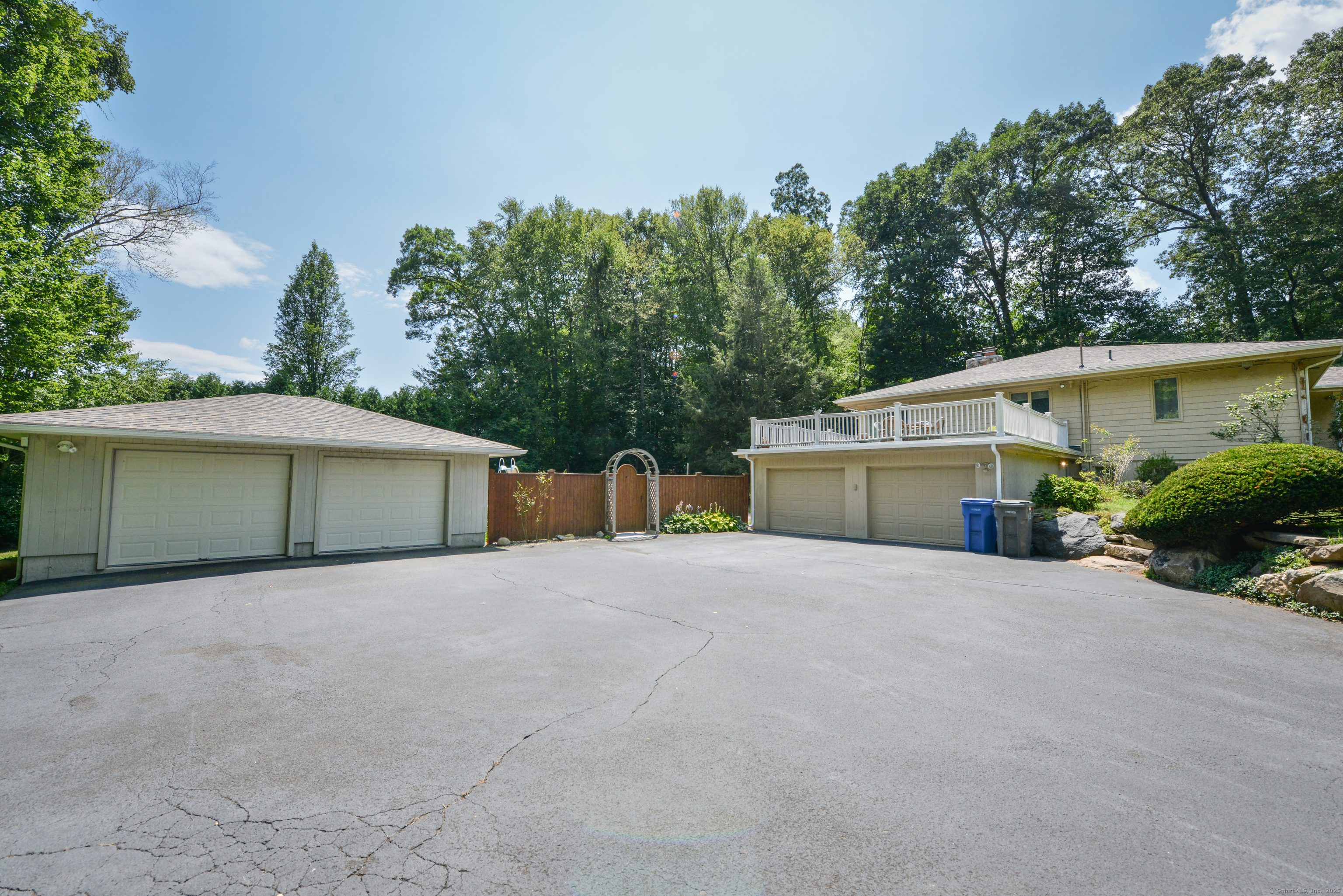 123 El Toro Drive