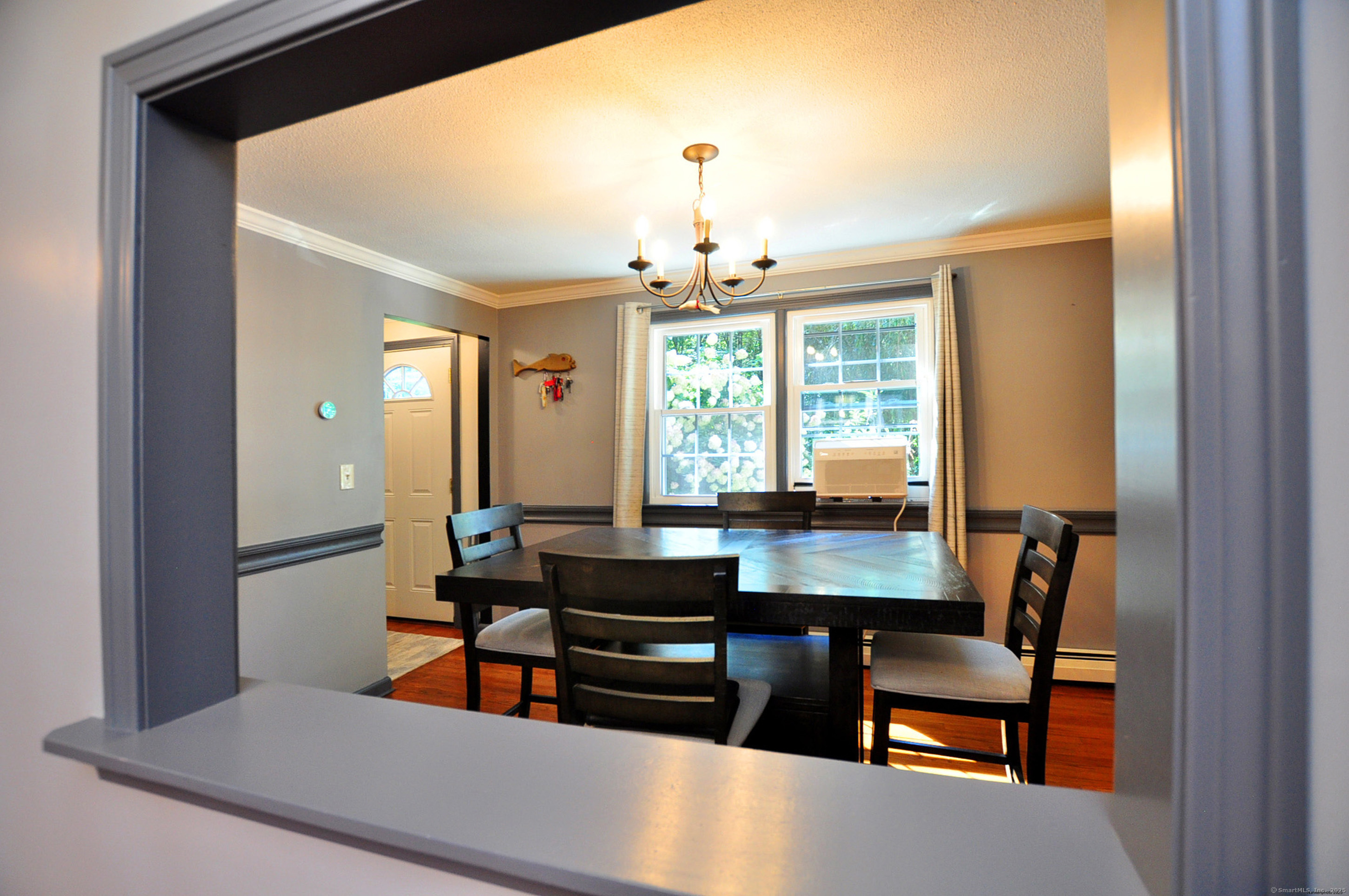 New Hartford, Connecticut 06057, United States, 4 Bedrooms Bedrooms, ,2 BathroomsBathrooms,Residential,Pending,205248