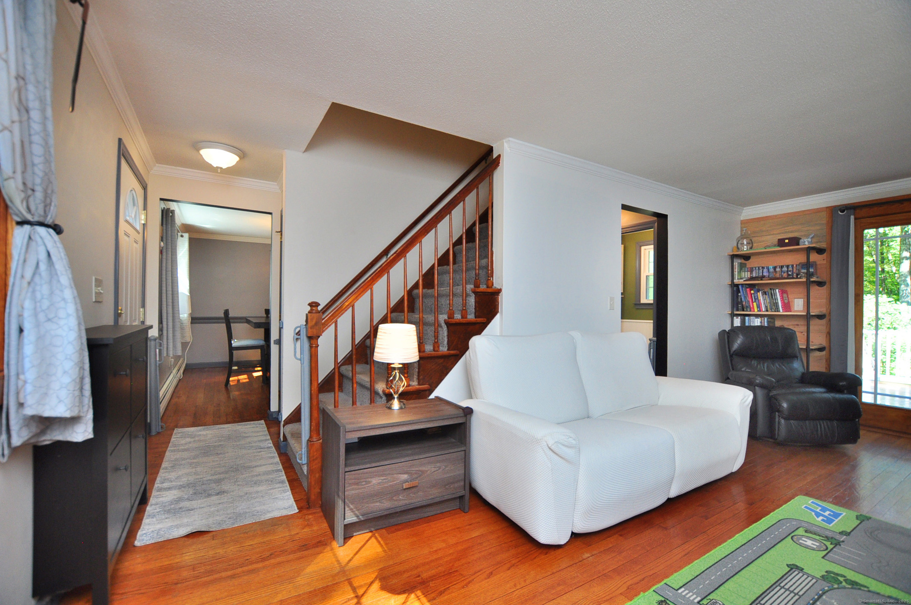 New Hartford, Connecticut 06057, United States, 4 Bedrooms Bedrooms, ,2 BathroomsBathrooms,Residential,Pending,205248