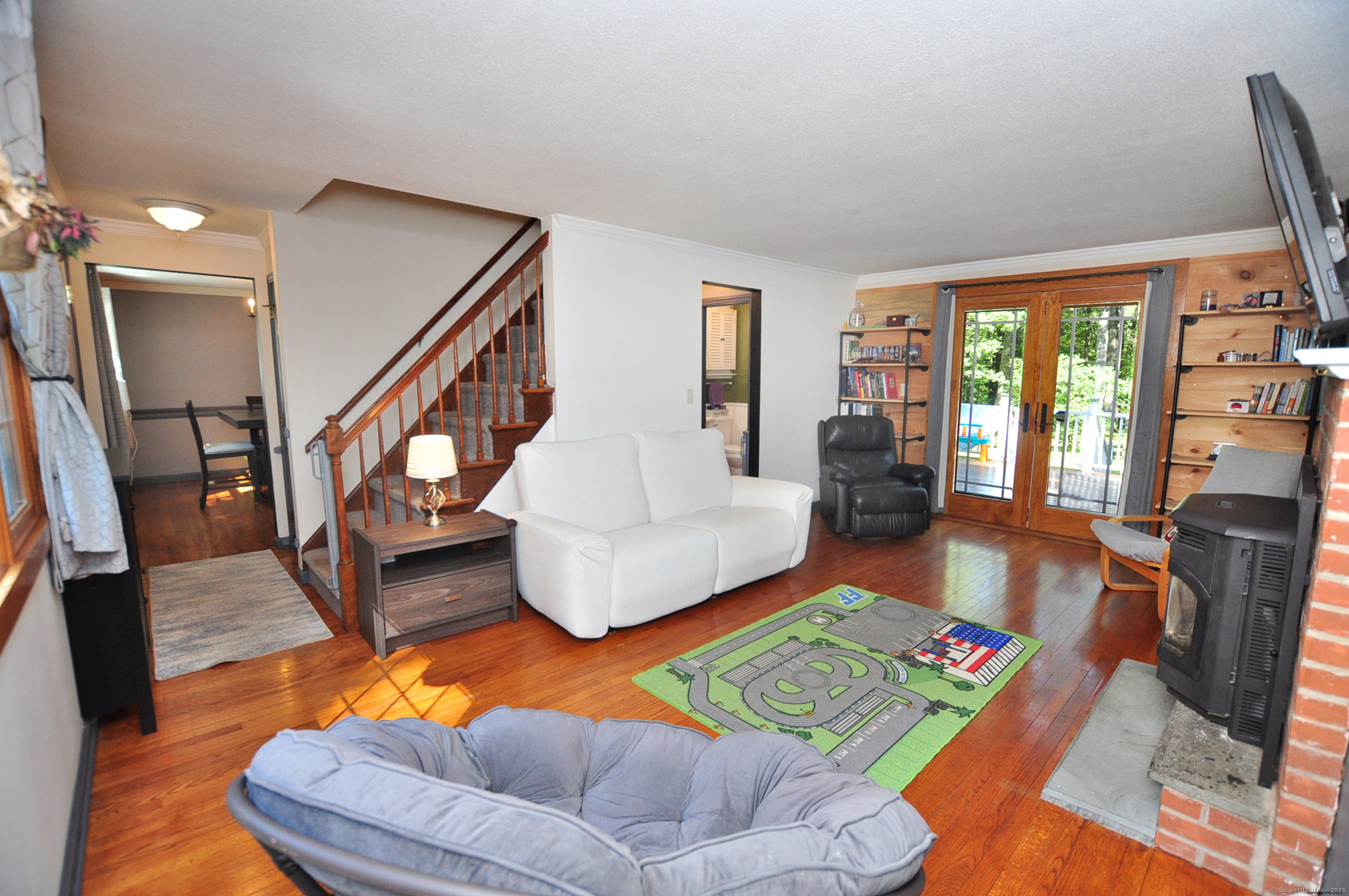 New Hartford, Connecticut 06057, United States, 4 Bedrooms Bedrooms, ,2 BathroomsBathrooms,Residential,Pending,205248