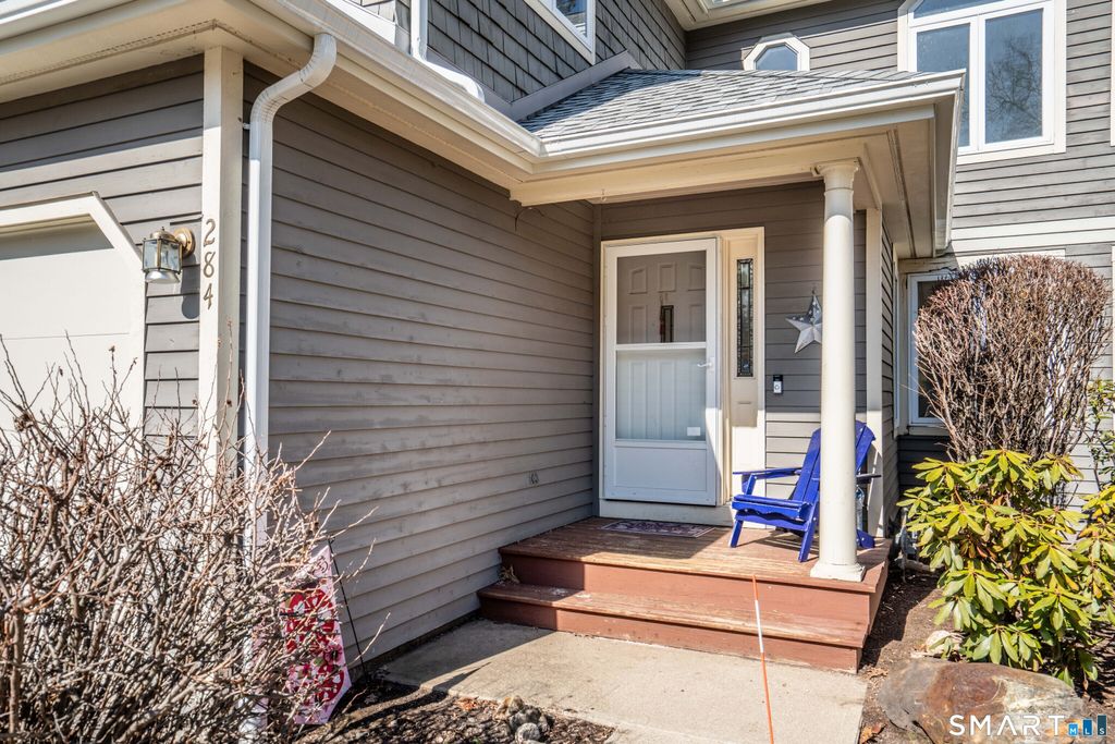 Photo of 284 Castlewood Drive #284, Bloomfield, CT 06002 (MLS # 24159269)