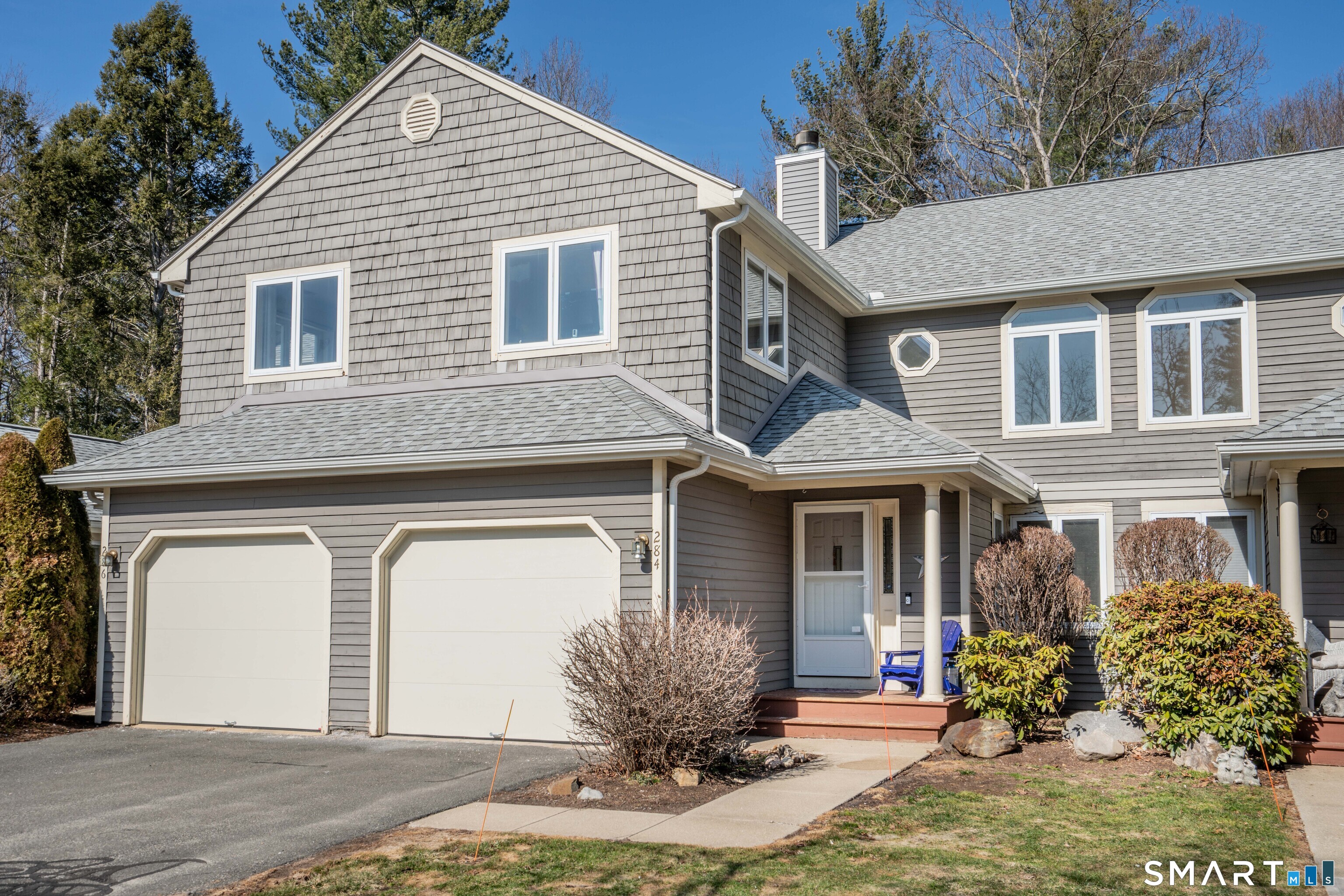 284 Castlewood Drive 284