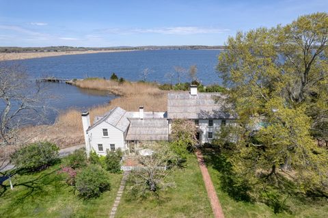 Photo of 175 N Cove Road, Old Saybrook, CT 06475 (MLS # 24090901)