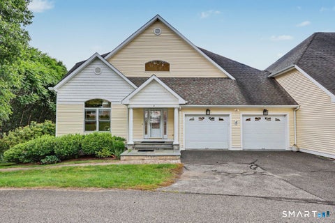 Condo For Sale - 4 Rainbow Court #4<br/> New Milford, CT 06776