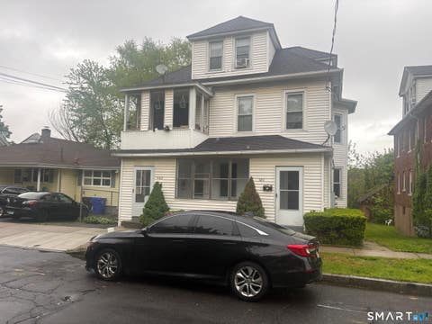Multifamily For Rent - 580 High Street<br/> Middletown, CT 06457
