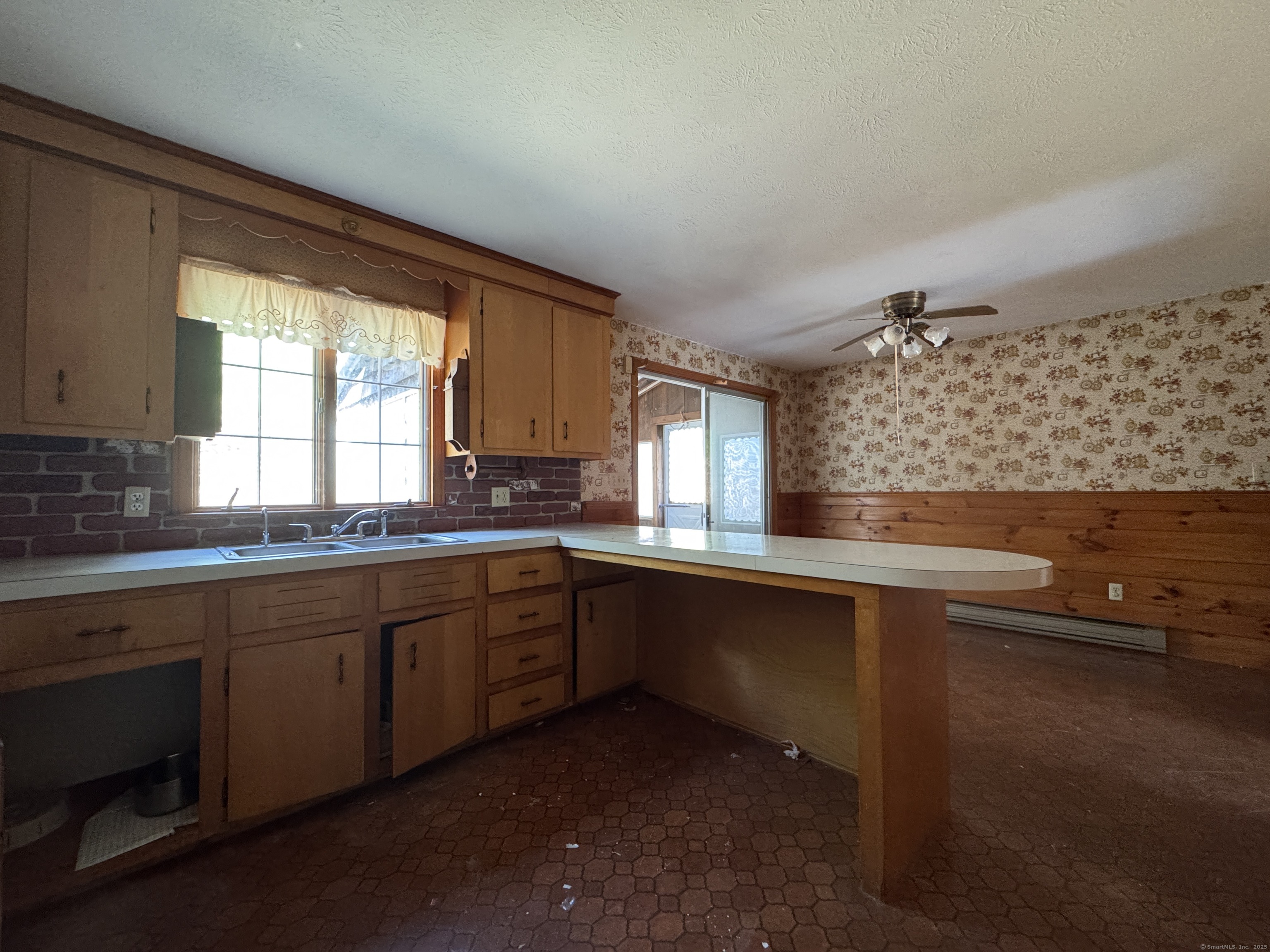 722 5 Mile River Road, Putnam, Connecticut image 7